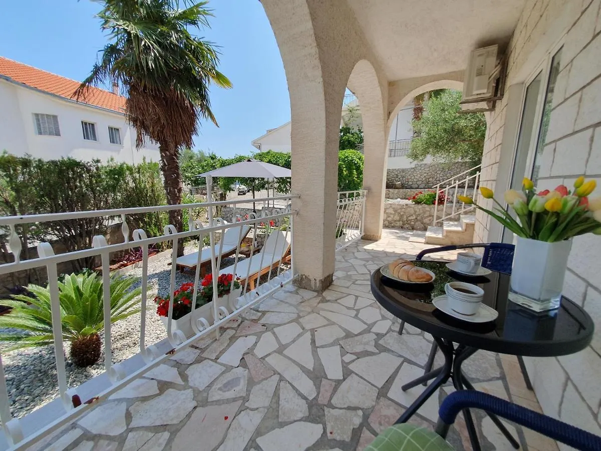 Apartment Zvjezdana Trogir