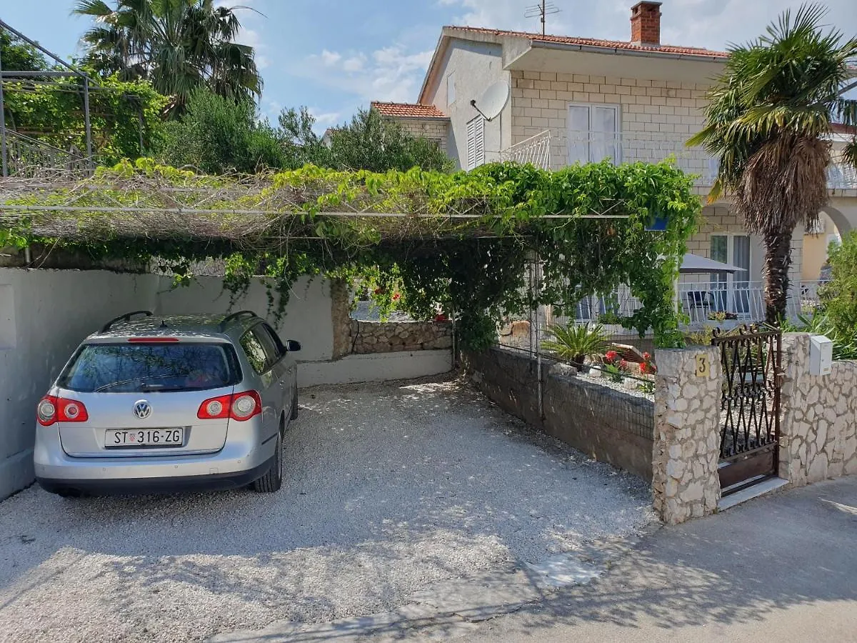 Apartment Zvjezdana Trogir